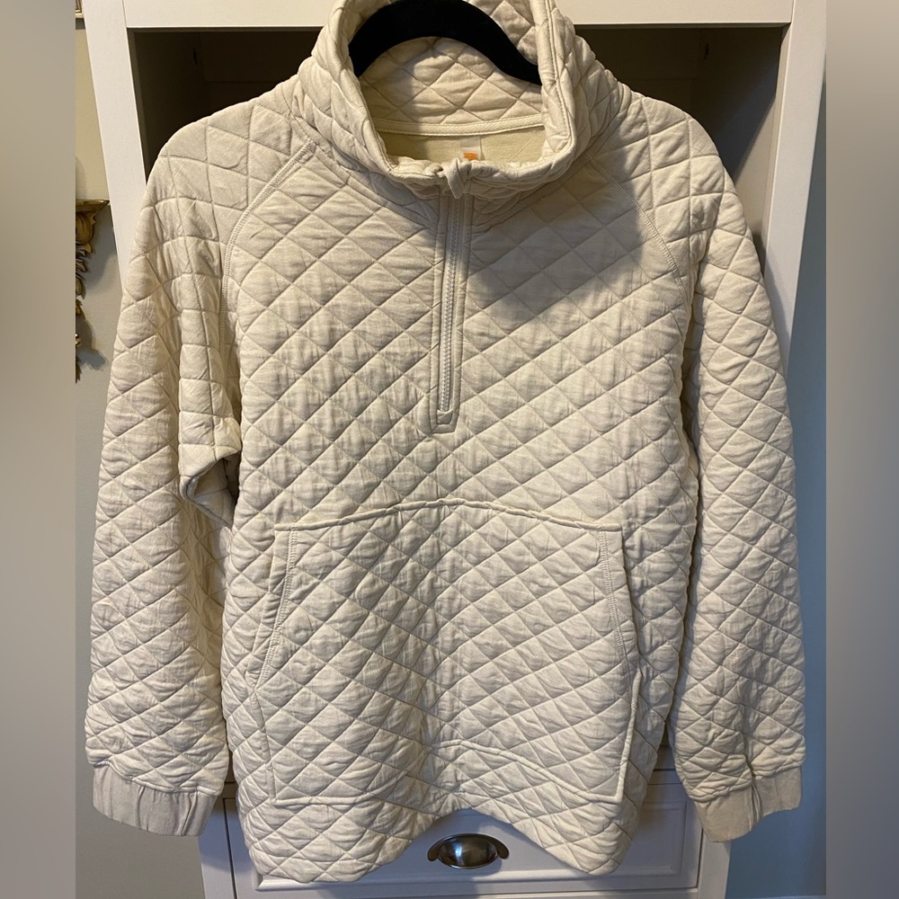 Mono B Cream Quilted Women’s Pullover, M, EC.